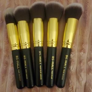 Make up brushes